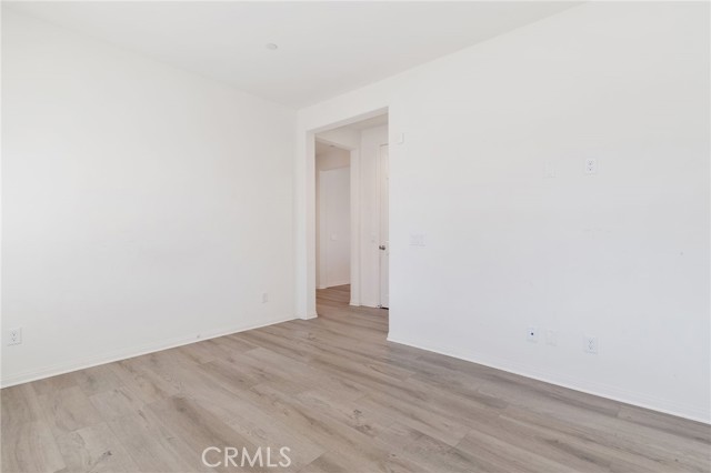 Detail Gallery Image 11 of 31 For 6135 W Avenue J9, Lancaster,  CA 93536 - 4 Beds | 2 Baths