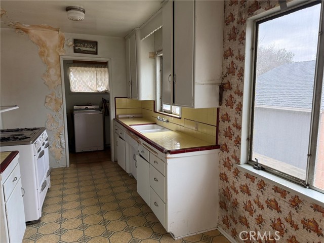 Detail Gallery Image 13 of 25 For 8029 Griffith, Whittier,  CA 90602 - 3 Beds | 1 Baths