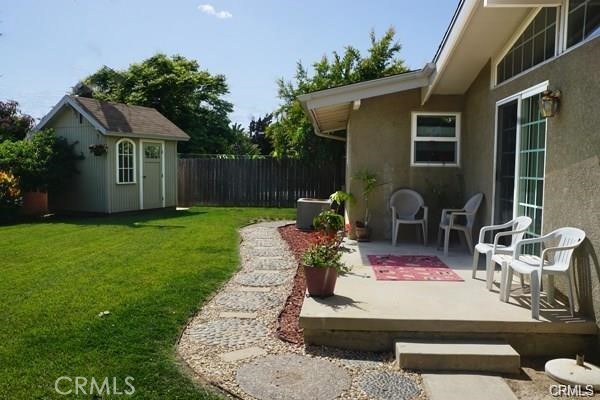 1810 E Madison Avenue, Orange CA: https://media.crmls.org/medias/f1dc9031-18ae-46ec-ab50-c999d3dc92bb.jpg