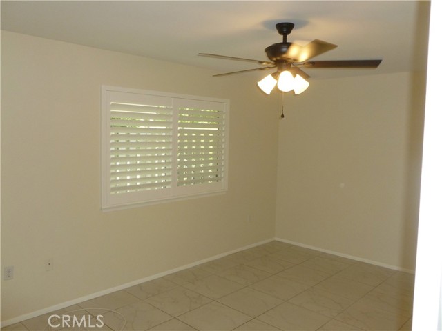 27657 Charlestown Drive, Menifee CA: https://media.crmls.org/medias/f1dc9c01-c441-462b-a5ea-384811cb4bad.jpg