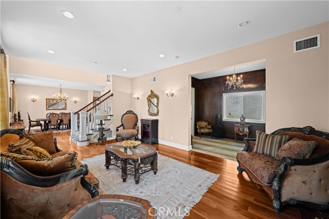 9 Zanja Lane, Bell Canyon CA: https://media.crmls.org/medias/f1dc9fdd-fe85-40ca-b4b4-70324edc868b.jpg