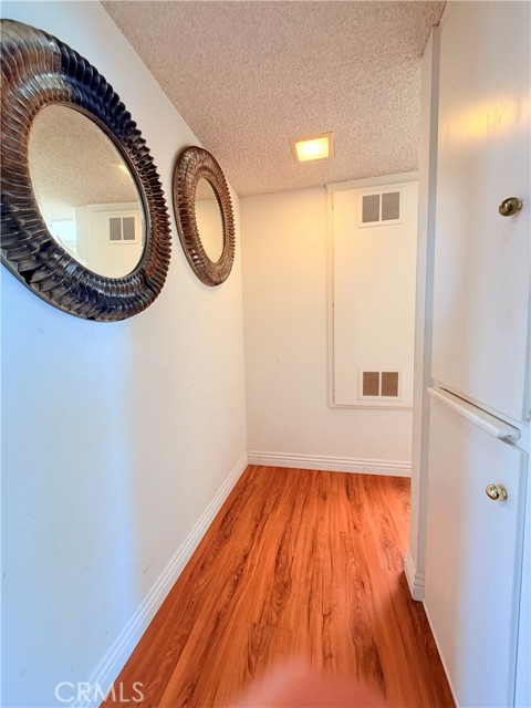 13232 Fiji Way, Marina del Rey CA: https://media.crmls.org/medias/f1dd7b2a-62da-4294-87f9-9fbe375783df.jpg
