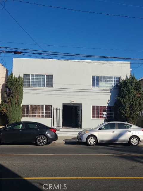 1432 Cherry, Long Beach CA: https://media.crmls.org/medias/f1dd7e16-3074-460b-af5a-b398b90b86f5.jpg