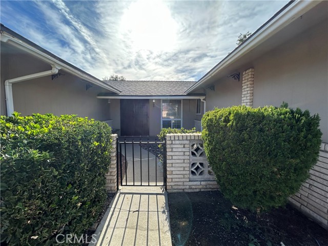 25915 Warwick Road, Menifee CA: https://media.crmls.org/medias/f1dda8fa-b3fb-416a-b3b1-ddc1da8833da.jpg
