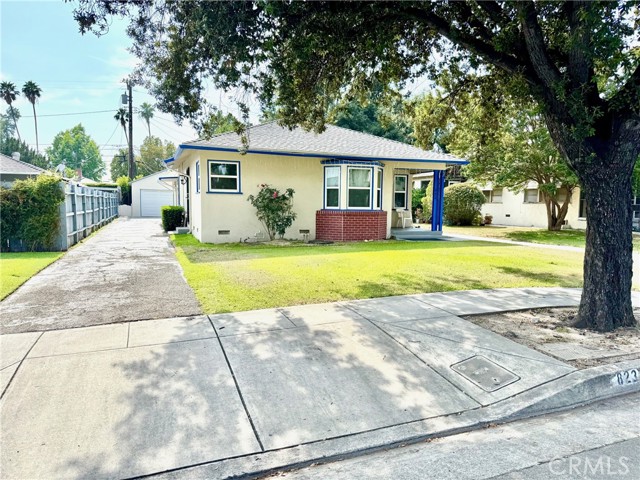 823 N Santa Anita N Avenue, Arcadia CA: https://media.crmls.org/medias/f1de52a6-36c4-41f4-9936-74aa450dc219.jpg