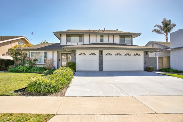 7112 Bluesails Dr, Huntington Beach, CA 92647