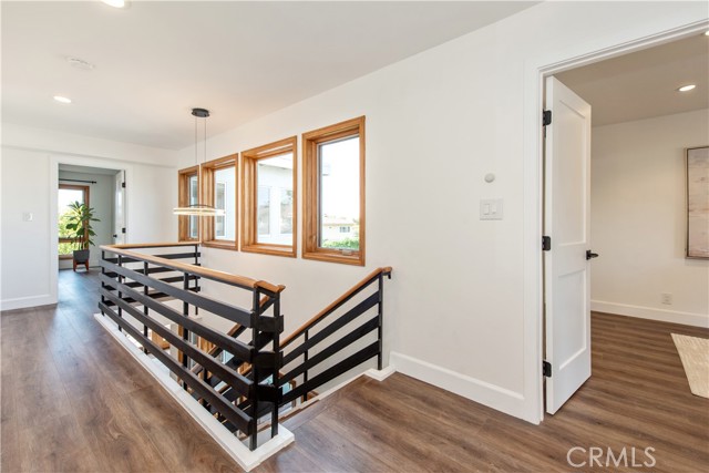 Image 34 of 58 For 24 Spicewood Way