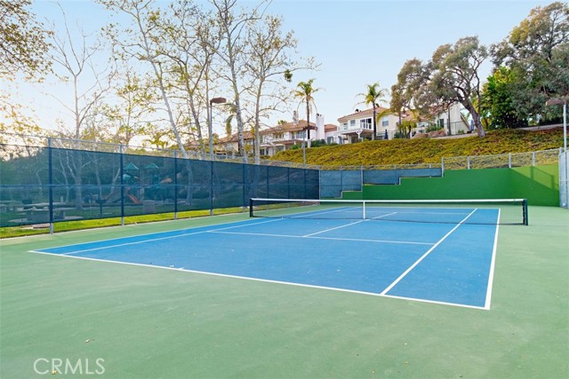14 Conchito, Rancho Santa Margarita CA: https://media.crmls.org/medias/f1e0229c-7ccd-44ba-bf48-0949eaf39ec5.jpg