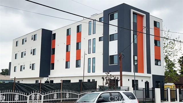 1596 W 36th Street, Los Angeles, California 90018, ,Commercial Lease,For Rent,1596 W 36th Street,CROC25089962