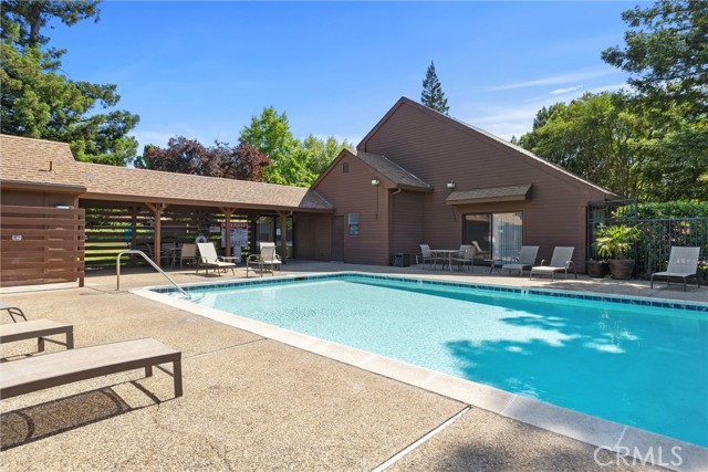 Detail Gallery Image 6 of 38 For 2912 Pennyroyal Dr, Chico,  CA 95928 - 2 Beds | 1/1 Baths