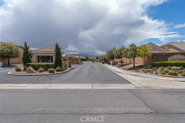 Detail Gallery Image 32 of 42 For 19493 Tor Hill, Apple Valley,  CA 92308 - 2 Beds | 2 Baths