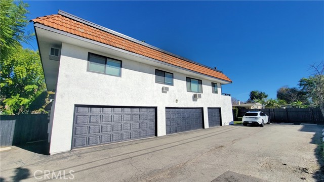 Detail Gallery Image 3 of 4 For 18026 Avolinda Dr, Yorba Linda,  CA 92886 - – Beds | – Baths