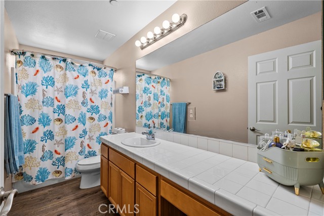 14552 Foothill photo 23