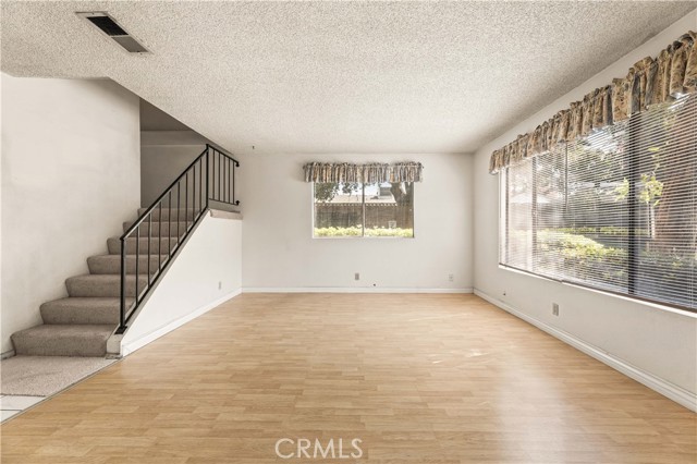 Detail Gallery Image 3 of 35 For 943 Willow Ave, La Puente,  CA 91746 - 2 Beds | 2 Baths