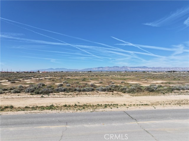 Detail Gallery Image 2 of 4 For 0 Hacienda Bld, California City,  CA 93505 - – Beds | – Baths