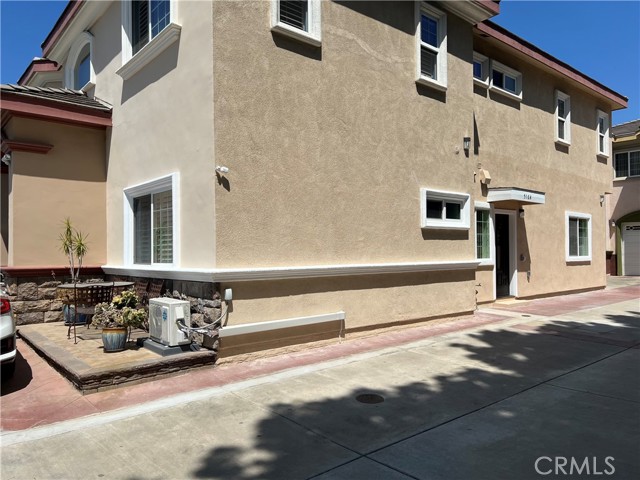 Detail Gallery Image 1 of 13 For 516 Florence Ave a,  Monterey Park,  CA 91755 - 3 Beds | 3 Baths