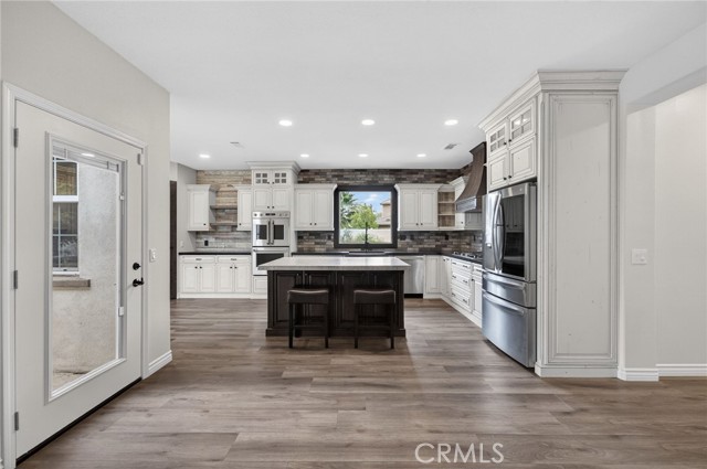 Detail Gallery Image 14 of 75 For 46267 Sawtooth Ln, Temecula,  CA 92592 - 4 Beds | 3 Baths