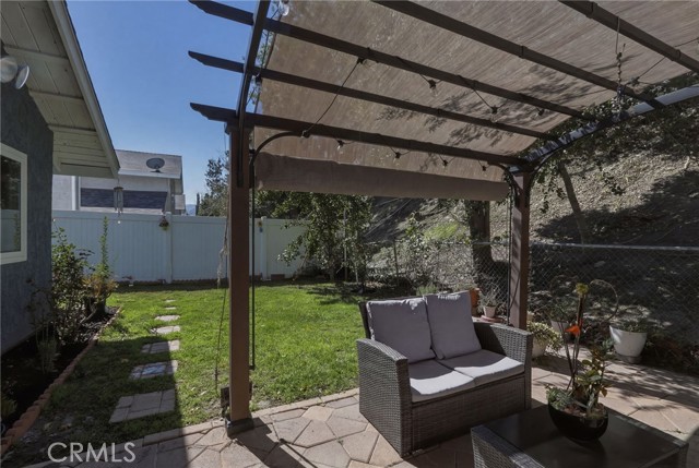 Detail Gallery Image 30 of 44 For 25259 Avenida Dorena, Newhall,  CA 91321 - 3 Beds | 2 Baths