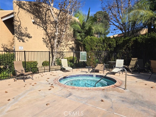 Detail Gallery Image 2 of 13 For 1101 W Macarthur Blvd #219,  Santa Ana,  CA 92707 - 2 Beds | 1 Baths