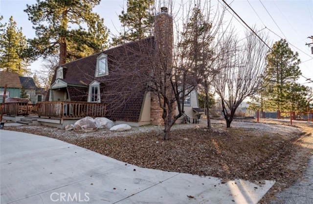 Detail Gallery Image 5 of 37 For 508 Waynoka Lane, Big Bear Lake,  CA 92315 - 3 Beds | 2 Baths