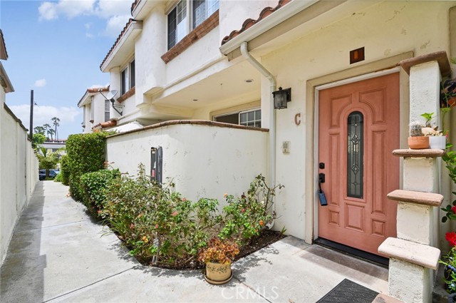 128 Broadway, Redondo Beach, California 90277, 3 Bedrooms Bedrooms, ,3 BathroomsBathrooms,Residential,For Sale,Broadway,SB24138911