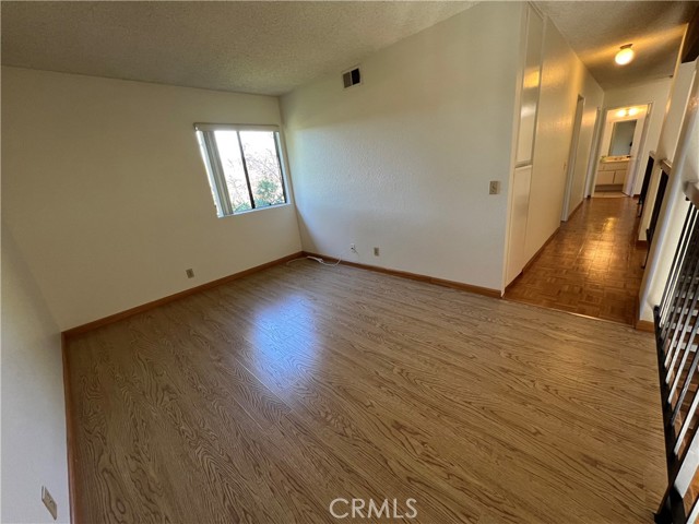 Detail Gallery Image 9 of 12 For 9 Skyline Ln, Phillips Ranch,  CA 91766 - 3 Beds | 2/1 Baths