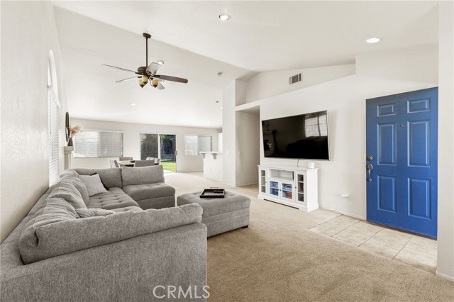 Detail Gallery Image 6 of 42 For 29810 Pacific Channel Way, Menifee,  CA 92586 - 3 Beds | 2 Baths