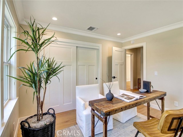 Detail Gallery Image 18 of 43 For 2171 Stearnlee, Long Beach,  CA 90815 - 4 Beds | 3 Baths