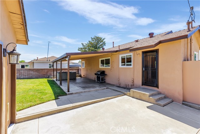 Detail Gallery Image 14 of 18 For 18176 Owen St, Fontana,  CA 92335 - 3 Beds | 1 Baths