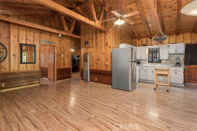 459 Delle, Crestline, CA 92325
