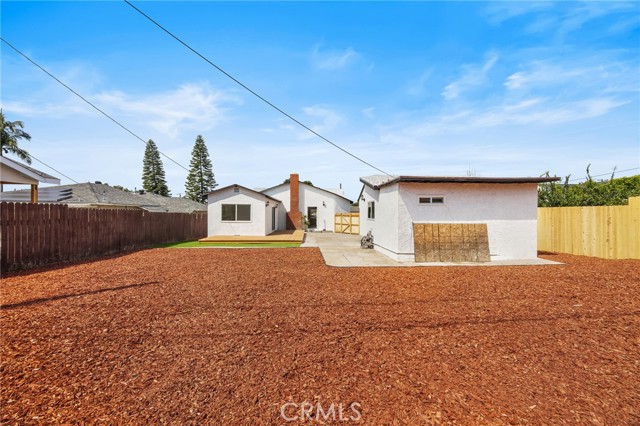 Image 34 of 37 For 2024 Grandridge Ave