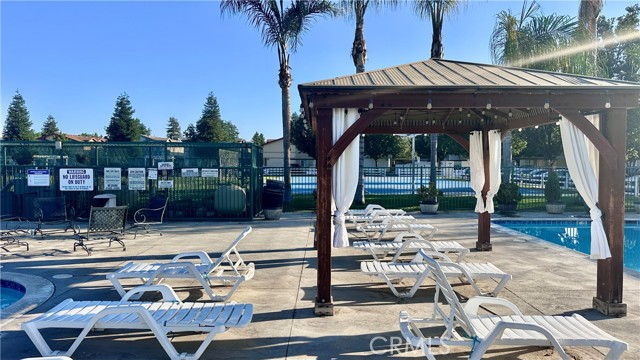600 Hosking Avenue, Bakersfield CA: https://media.crmls.org/medias/f1e8ac99-14d3-4e84-9160-e539c81f9e38.jpg
