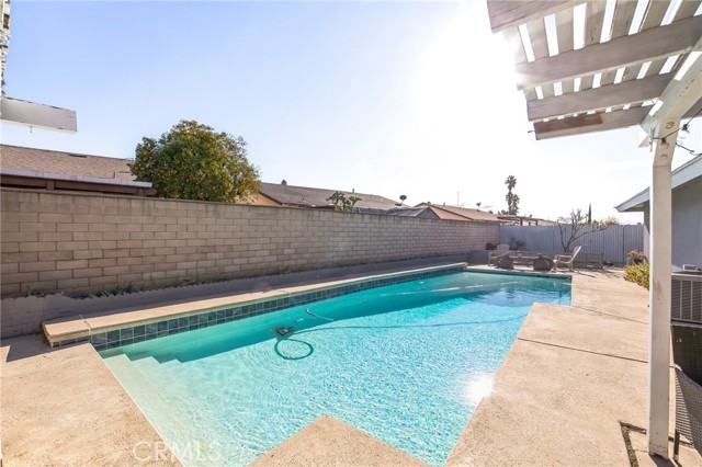 Detail Gallery Image 37 of 44 For 13522 Pan Am Bld, Moreno Valley,  CA 92553 - 4 Beds | 2 Baths