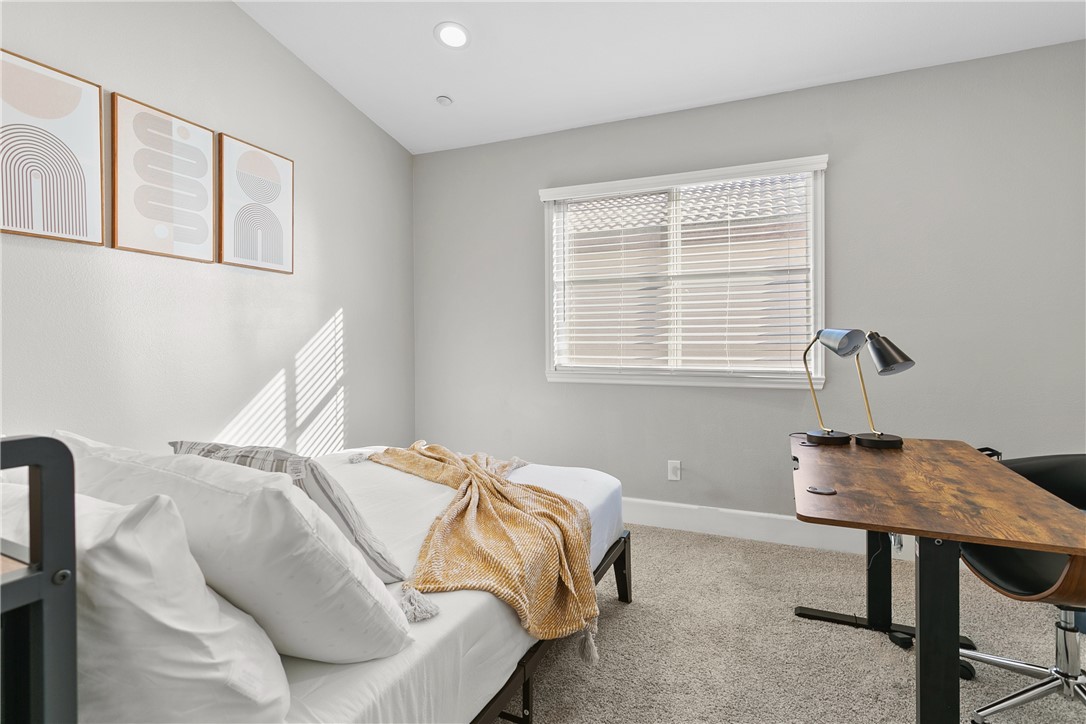 Detail Gallery Image 9 of 22 For 1746 Agrigento Ave, Riverside,  CA 92507 - 3 Beds | 2/1 Baths