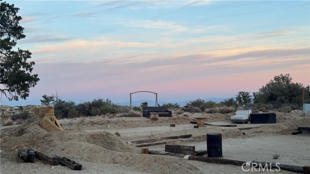 Detail Gallery Image 33 of 47 For 48317 Burns Canyon Rd, Pioneertown,  CA 92268 - 2 Beds | 1 Baths