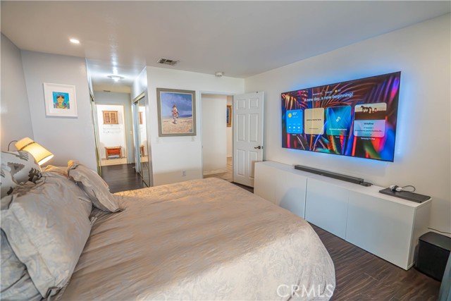 Detail Gallery Image 37 of 42 For 15543 Dearborn, North Hills,  CA 91343 - 4 Beds | 2 Baths