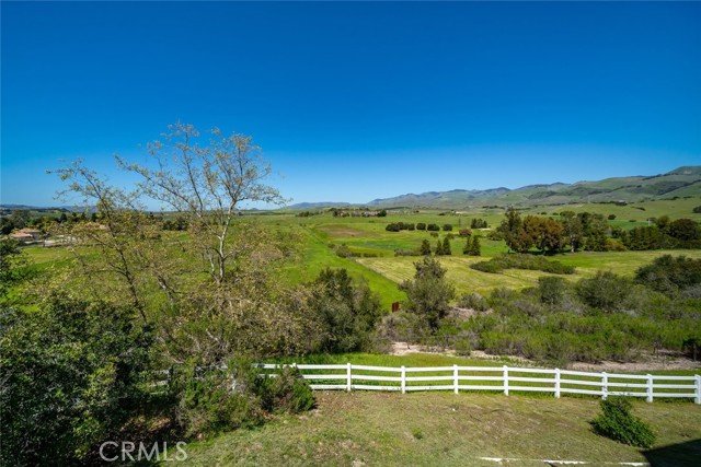 1505 Tiffany Ranch Road, Arroyo Grande CA: https://media.crmls.org/medias/f1eef928-4c27-4dfd-b436-e1184c78a534.jpg