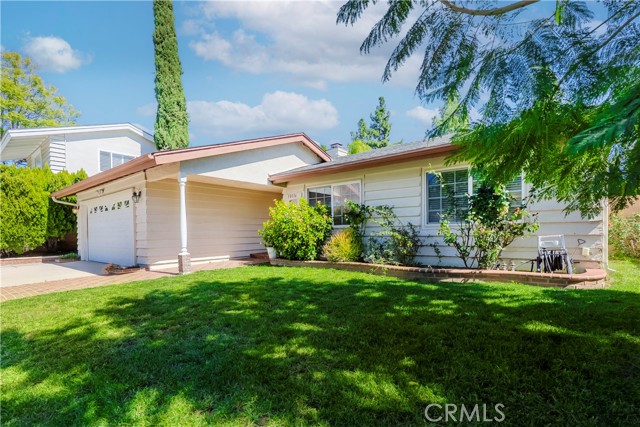 Detail Gallery Image 5 of 47 For 10116 Viking, Northridge,  CA 91324 - 3 Beds | 2 Baths