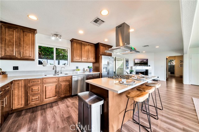 Detail Gallery Image 32 of 46 For 1235 Verdugo Spring Ln, Burbank,  CA 91501 - 3 Beds | 2 Baths