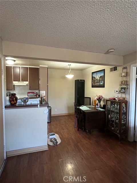 Detail Gallery Image 5 of 8 For 3641 Oak Creek Dr #G,  Ontario,  CA 91761 - 1 Beds | 1 Baths