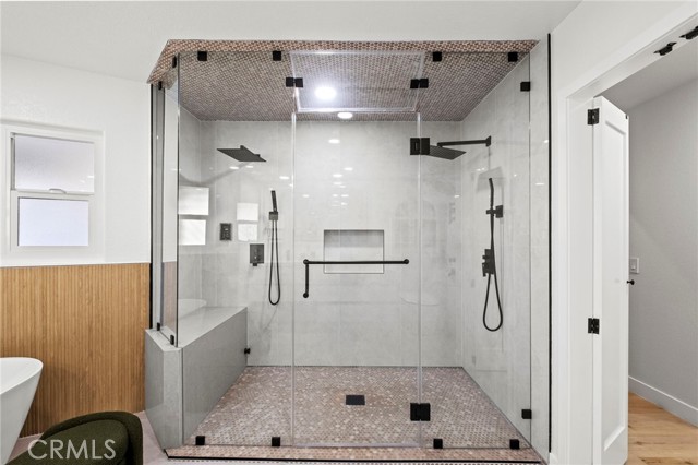 Detail Gallery Image 33 of 67 For 22731 Canyon Lake Dr, Canyon Lake,  CA 92587 - 4 Beds | 4 Baths