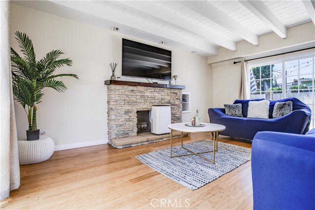 Detail Gallery Image 7 of 22 For 2902 Spreckels Ct, Redondo Beach,  CA 90278 - 3 Beds | 2 Baths