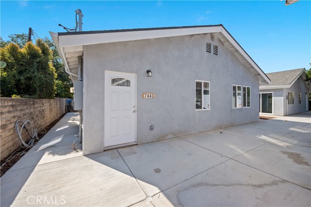 Detail Gallery Image 7 of 73 For 7445 Balcom Ave, Reseda,  CA 91335 - 4 Beds | 2 Baths