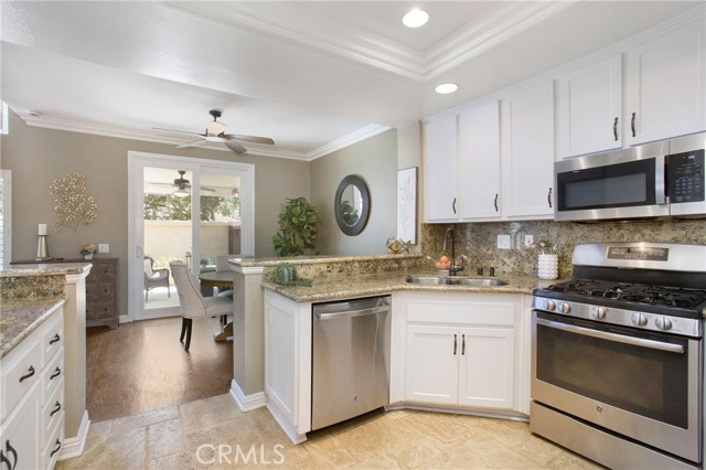 6 Colibri, Rancho Santa Margarita CA: https://media.crmls.org/medias/f1f1d248-0c6f-49fe-bbeb-d5eb1097852b.jpg