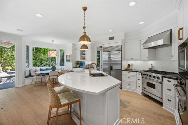 Detail Gallery Image 11 of 55 For 4 Turtle Bay Dr, Newport Beach,  CA 92660 - 5 Beds | 4 Baths