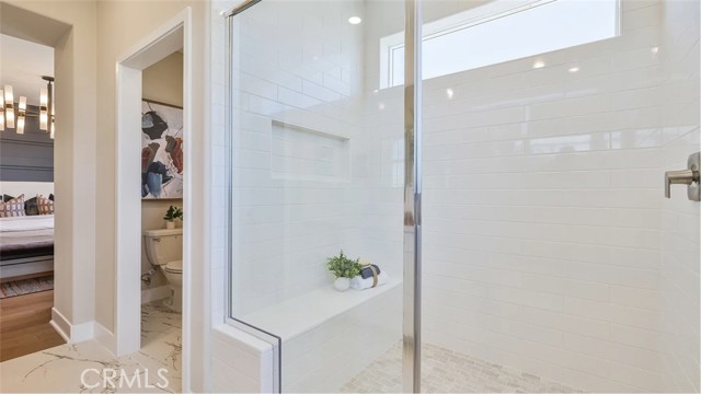 Detail Gallery Image 13 of 27 For 27423 Shining Willow Ln, Valencia,  CA 91381 - 4 Beds | 2/1 Baths