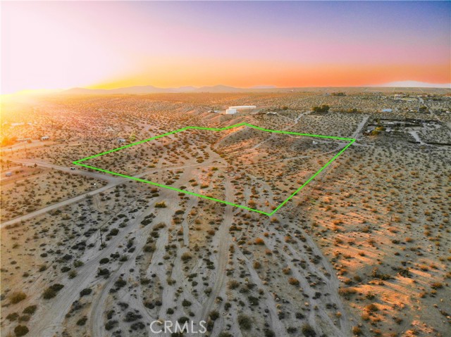 Detail Gallery Image 1 of 15 For 4195 Avenida Del Sol, Joshua Tree,  CA 92252 - – Beds | – Baths