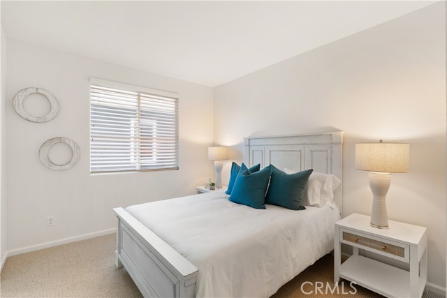 19139 Chandon Lane, Huntington Beach CA: https://media.crmls.org/medias/f1f339fb-9243-409d-91f5-5e8758f03496.jpg
