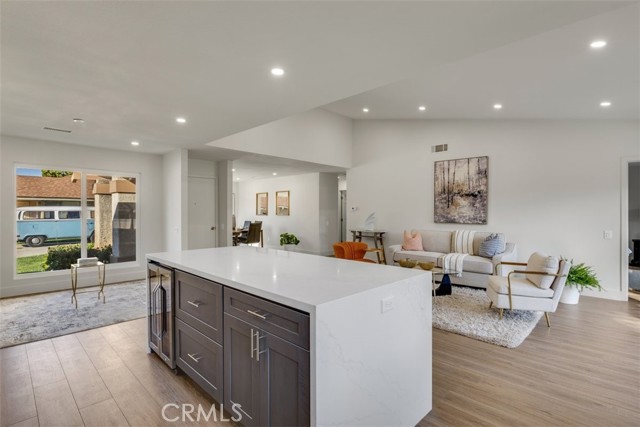 25309 Village 25 photo 8