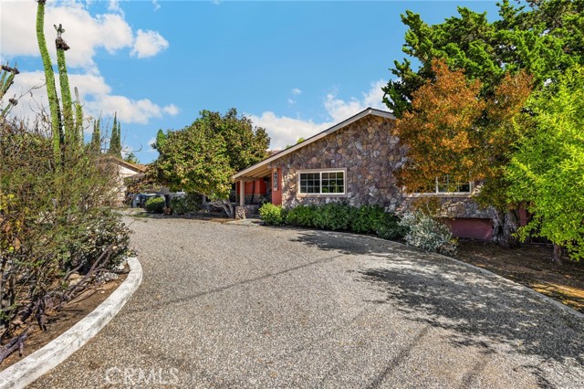 Image 2 of 40 For 4302 Eureka Avenue
